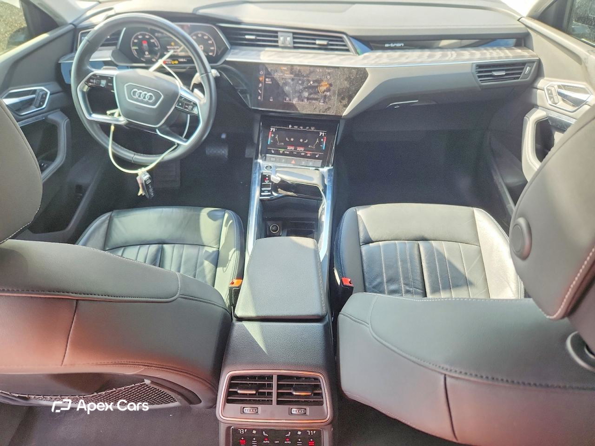 Audi e-tron 2021