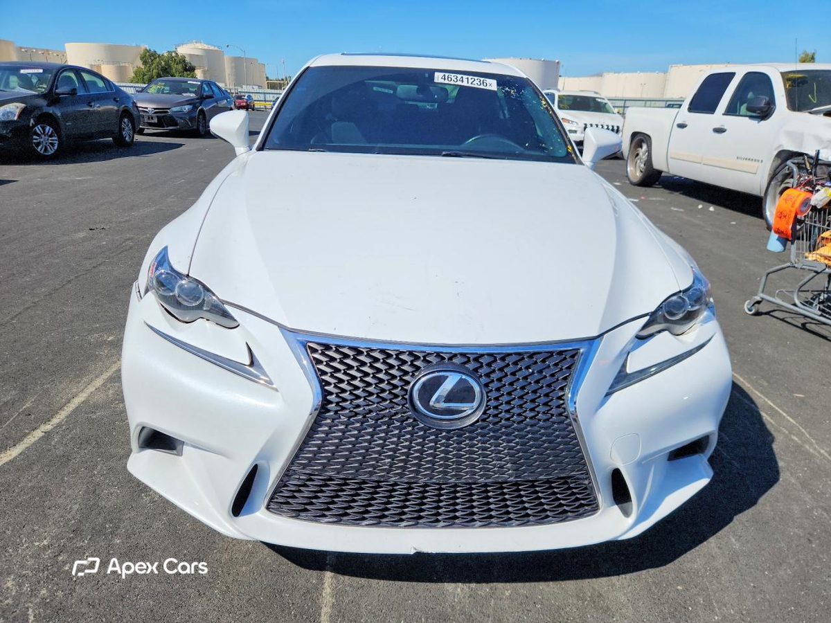 Lexus IS 2016