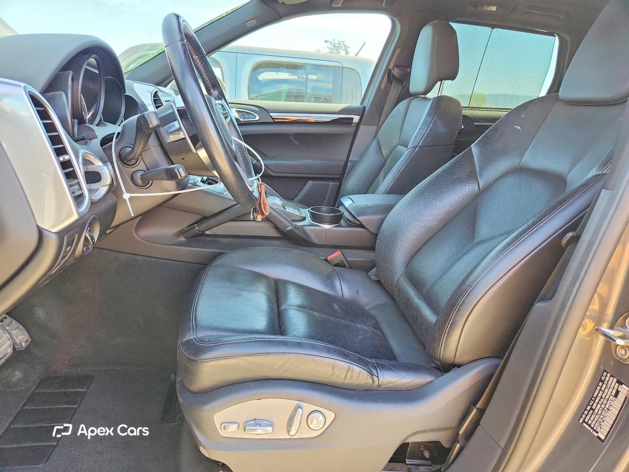 Porsche Cayenne 2016