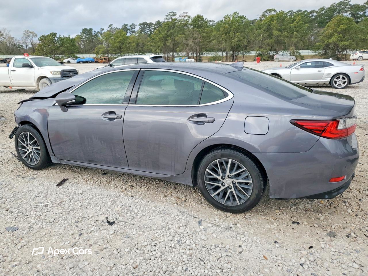 Lexus ES 2016