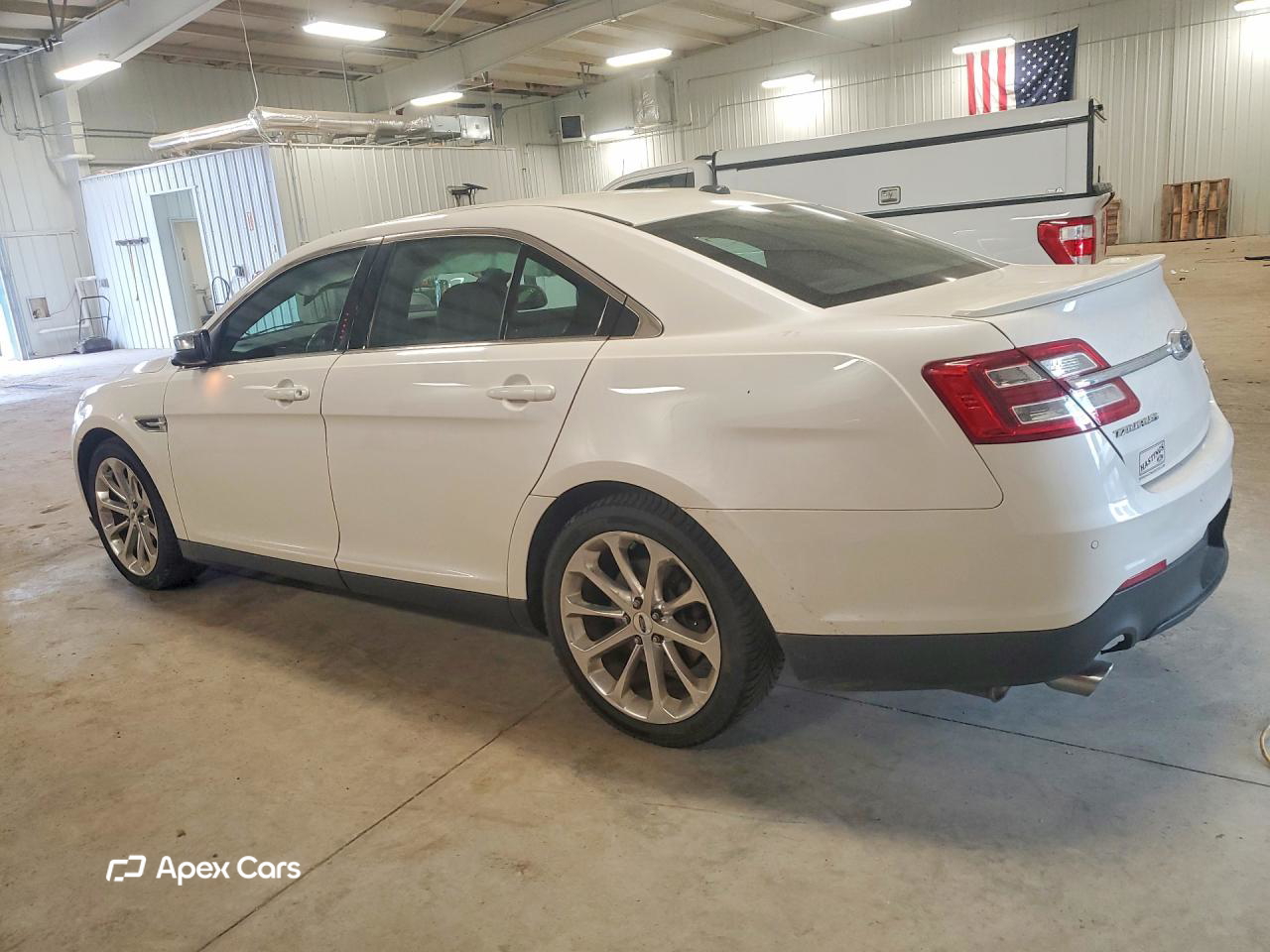 Ford Taurus 2016