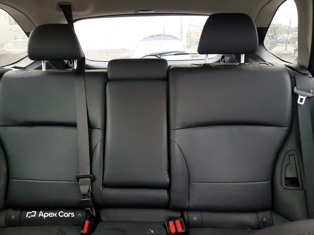 Subaru Outback 2015