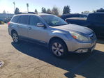 Subaru Outback 2011