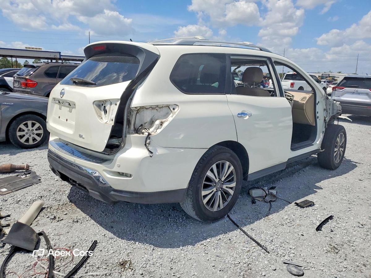 Nissan Pathfinder 2017