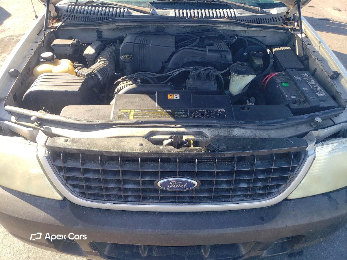 Ford Explorer 2003