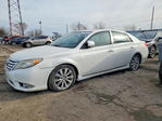 Toyota Avalon 2011