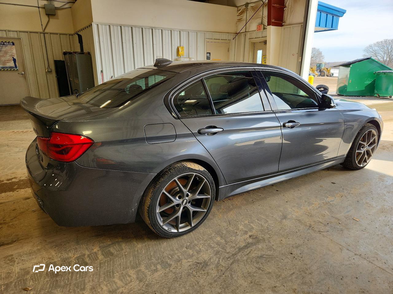 BMW Series 3 2016