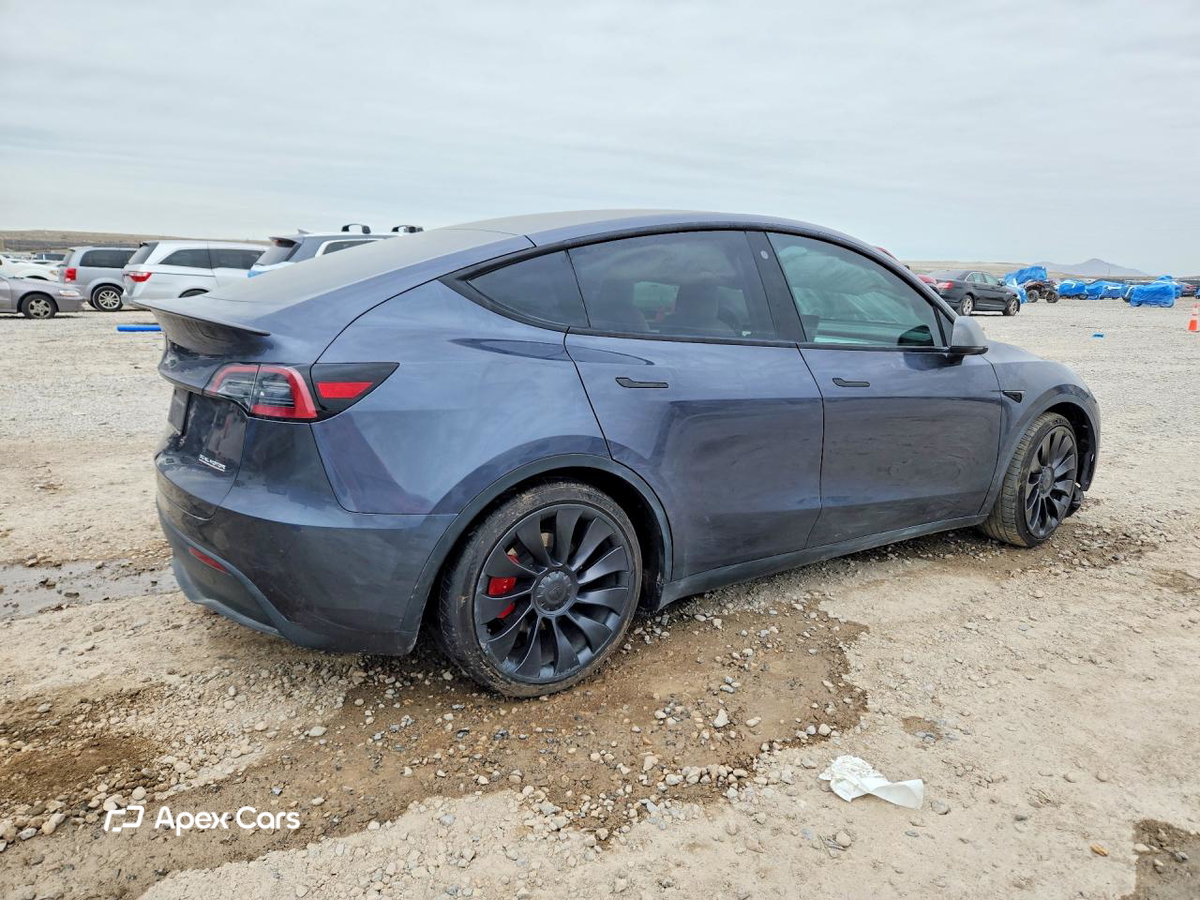 Tesla Model Y 2023