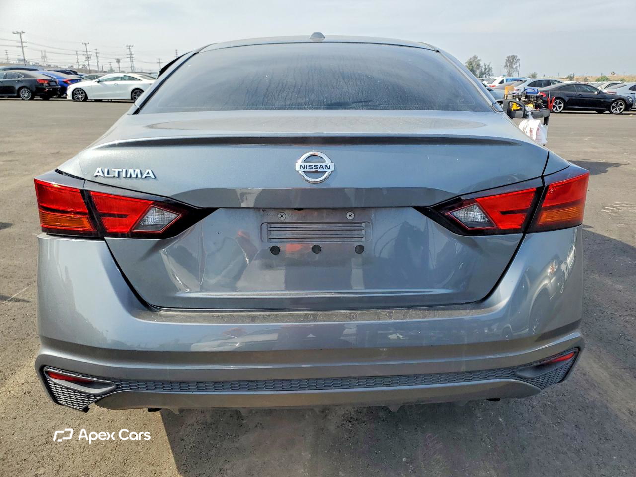 Nissan Altima 2020