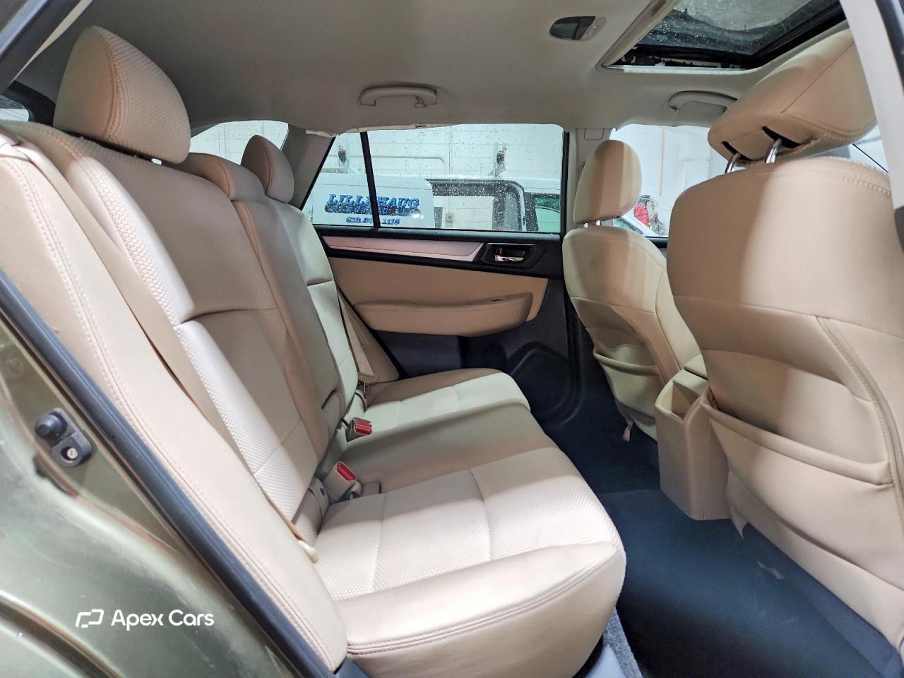 Subaru Outback 2015