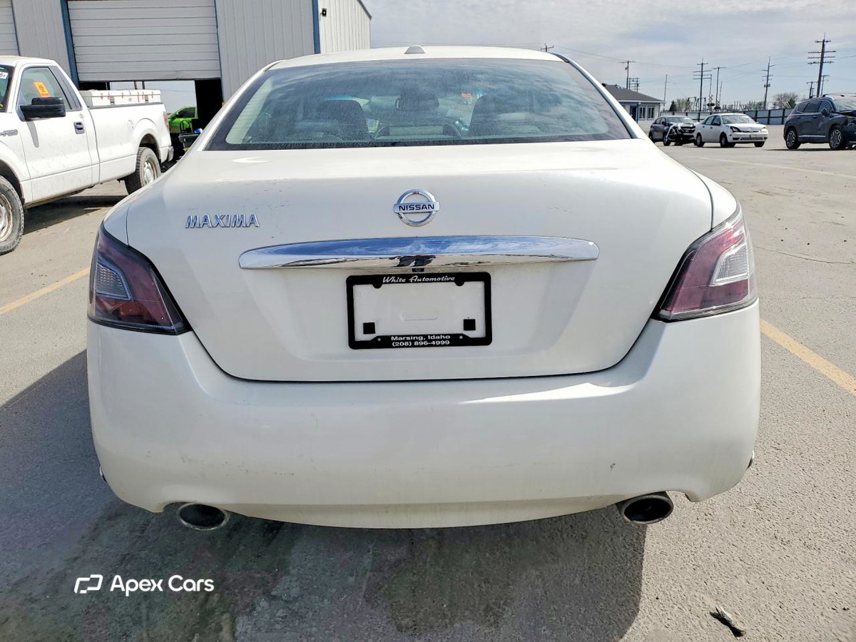 Nissan Maxima 2013