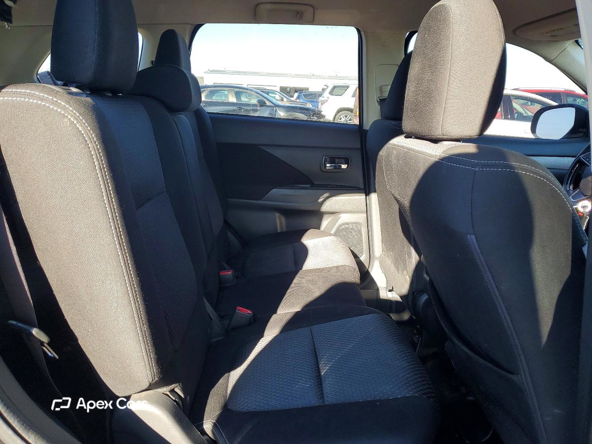 Mitsubishi Outlander 2017