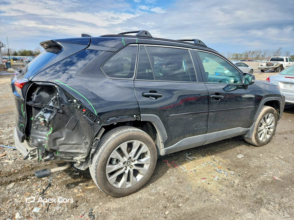 Toyota RAV 4 2024