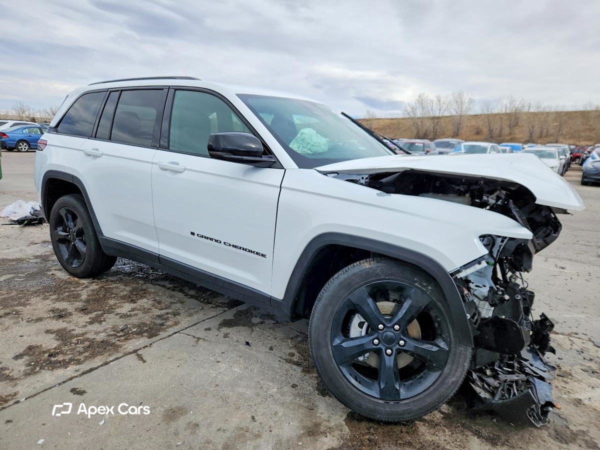 Jeep Cherokee 2024