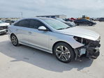 Hyundai  2019