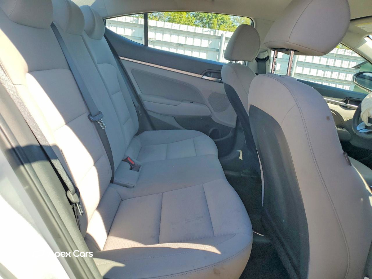 Hyundai Elantra 2020