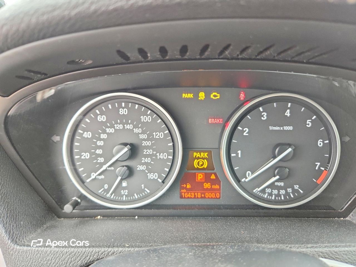 BMW X5 2011