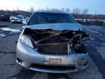 Toyota Sienna 2015