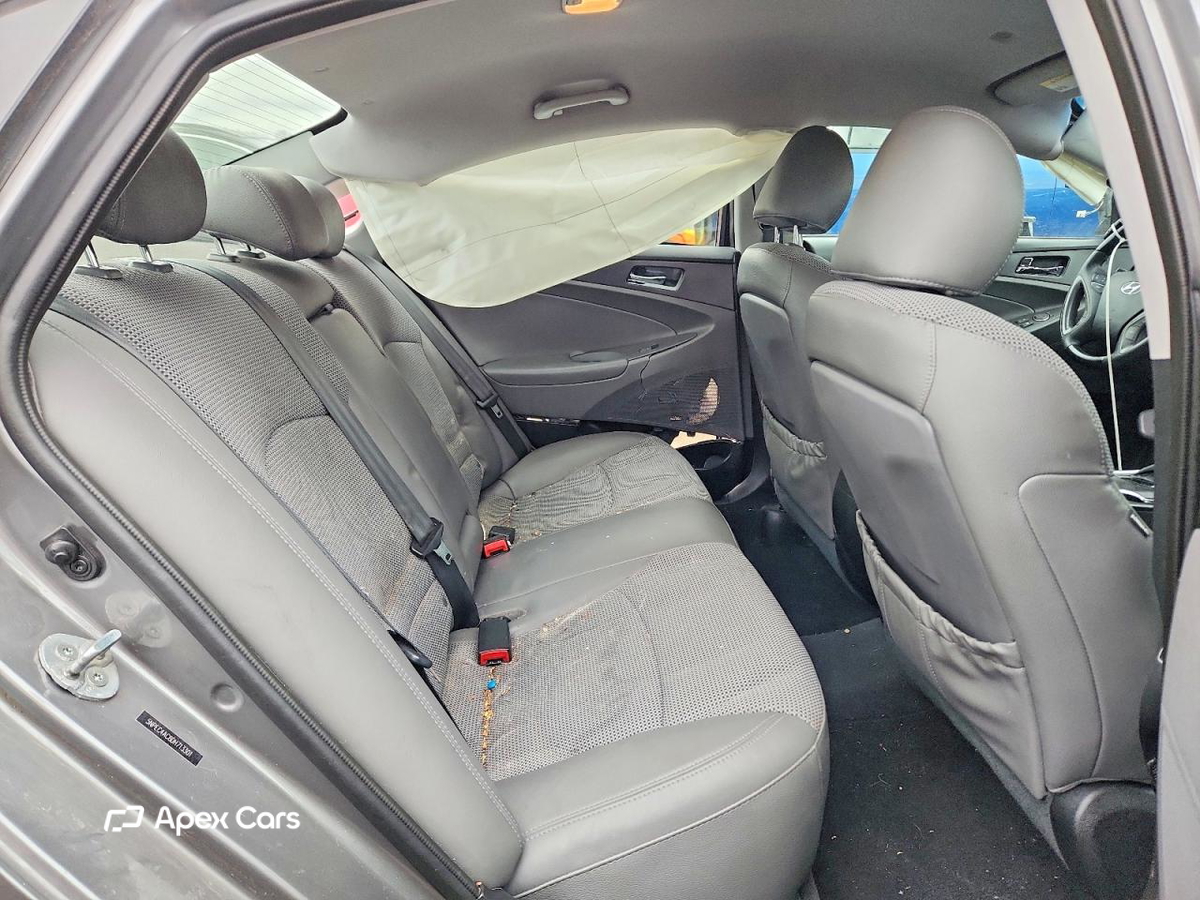 Hyundai Sonata 2013
