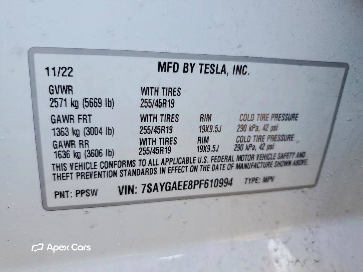 Tesla Model Y 2023