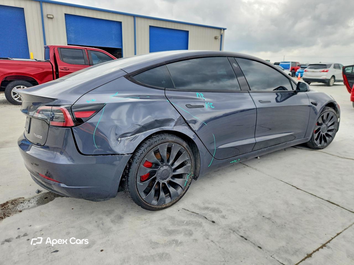 Tesla Model 3 2023