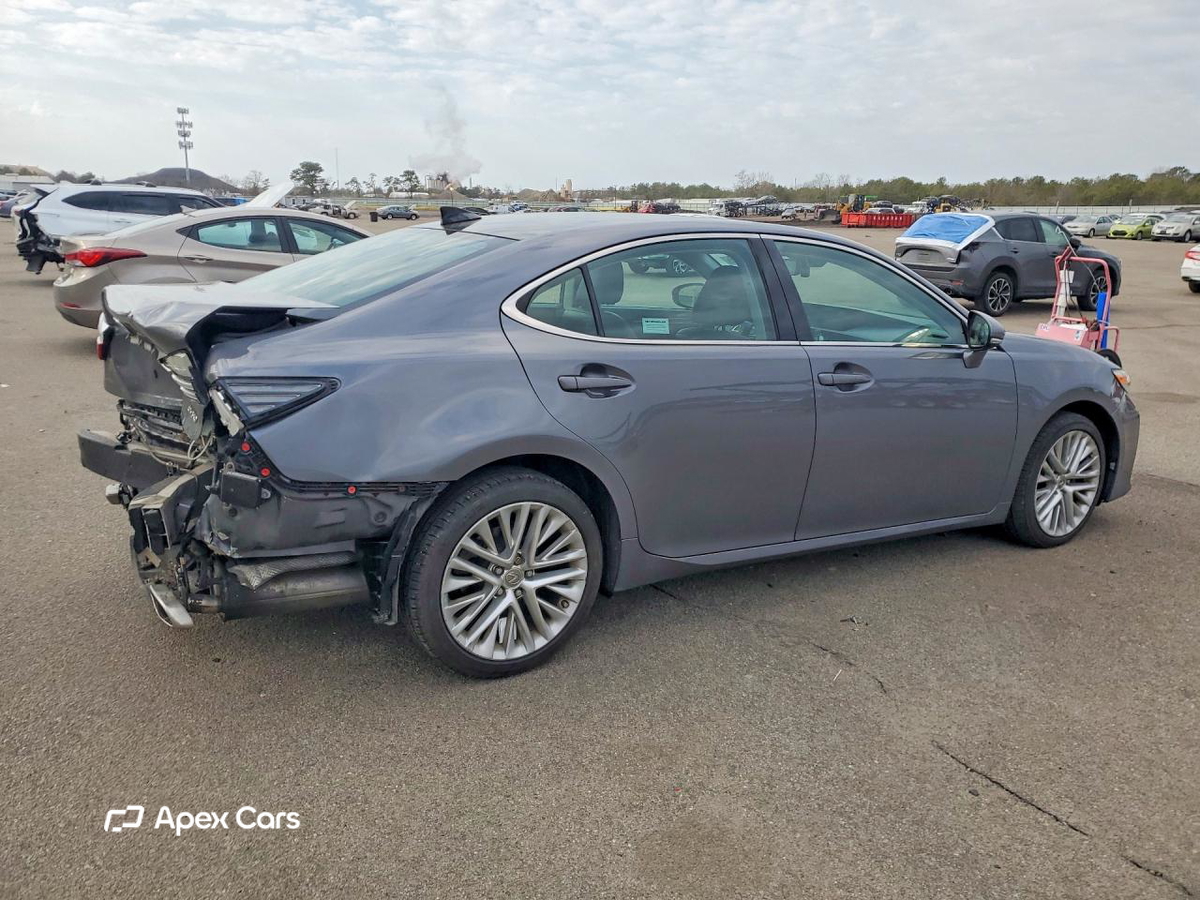 Lexus ES 2016