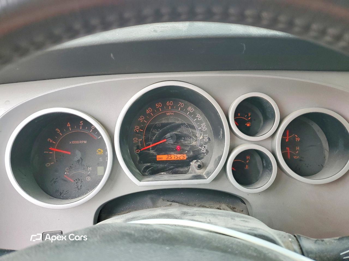 Toyota Sequoia 2008