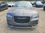 Chrysler 300 2017