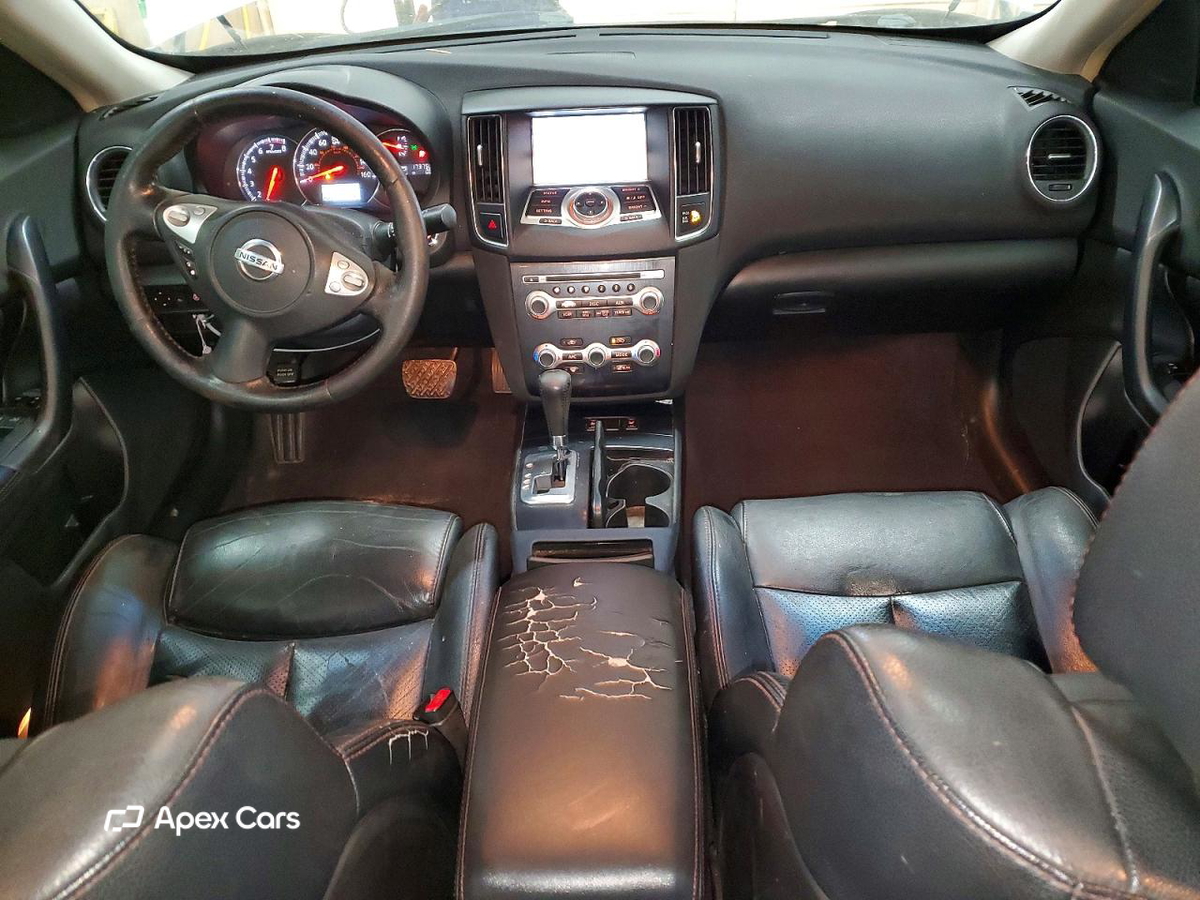 Nissan Maxima 2012