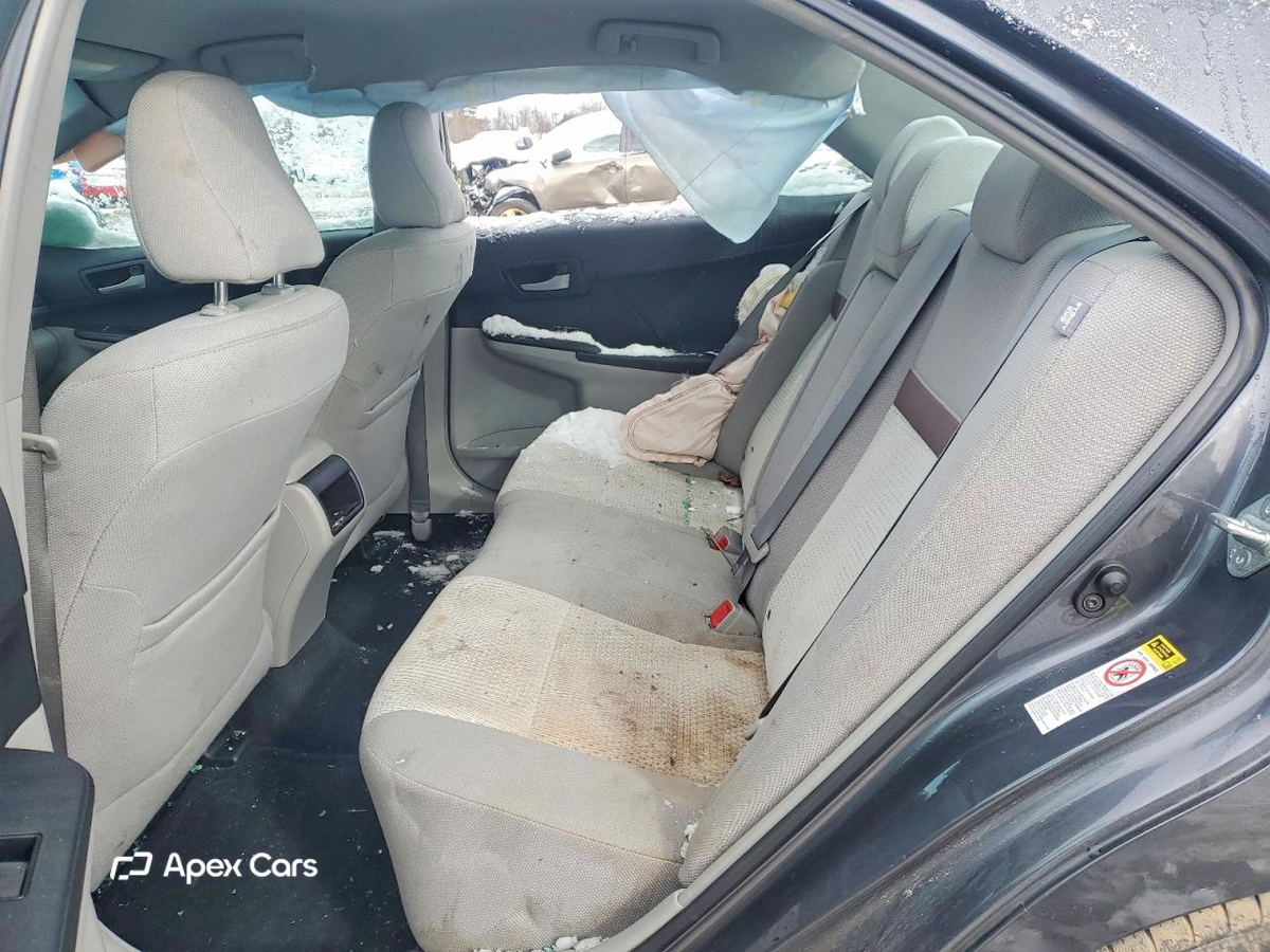 Toyota Camry 2012