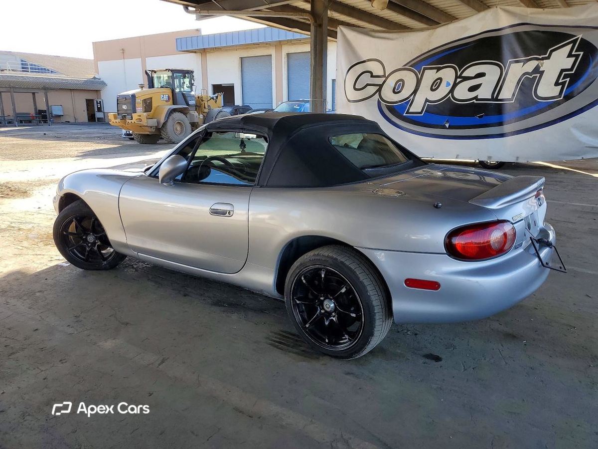 Mazda MX-5 2004