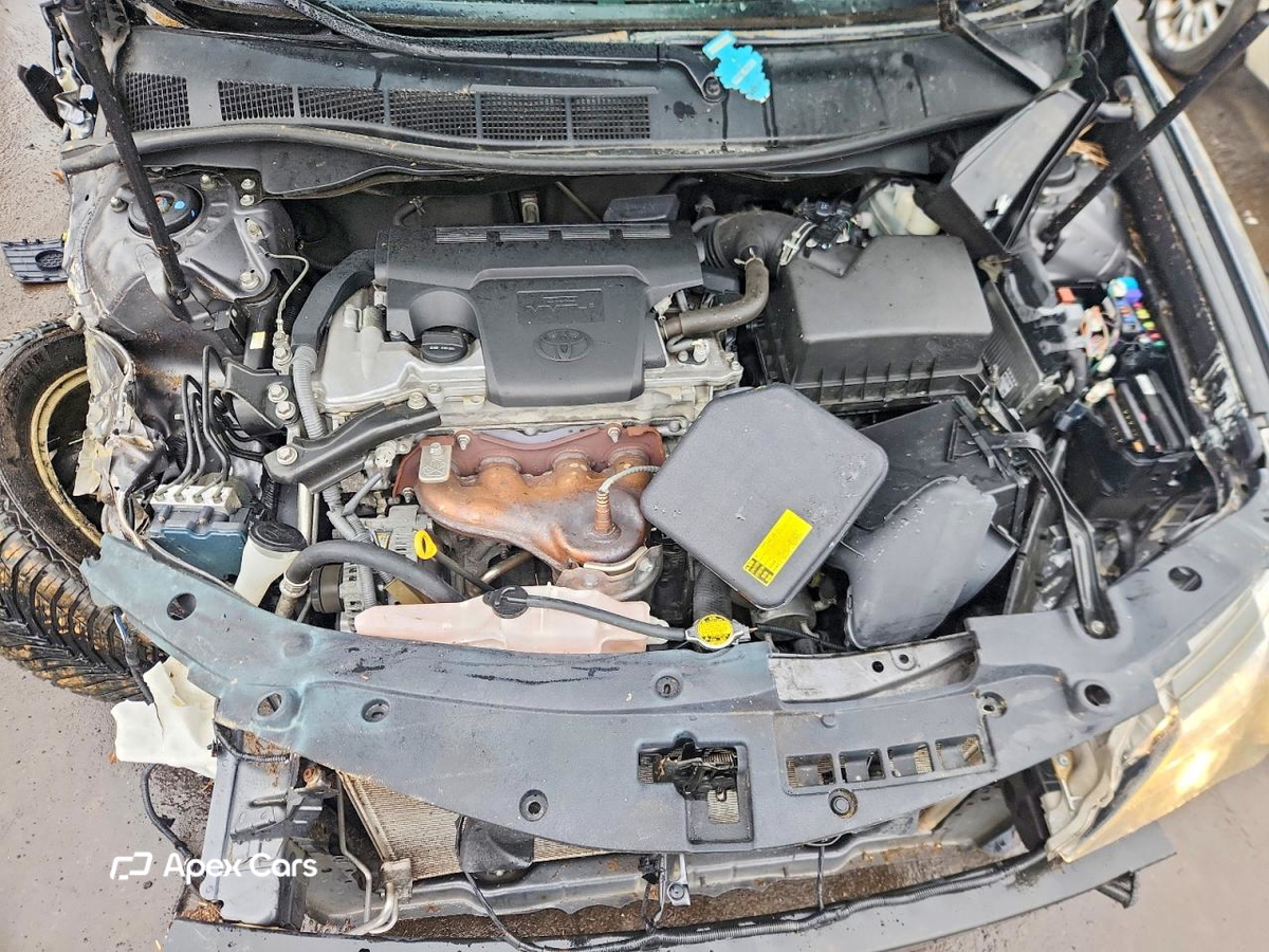 Toyota Camry 2012