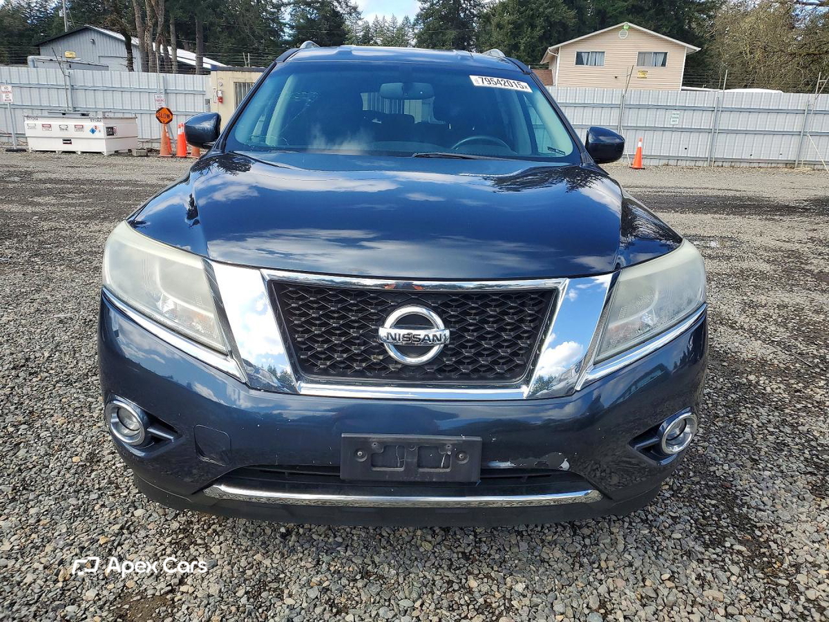 Nissan Pathfinder 2015