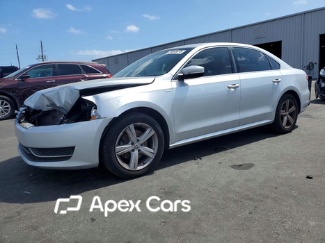Volkswagen Passat 2014 - Image 1 of 13