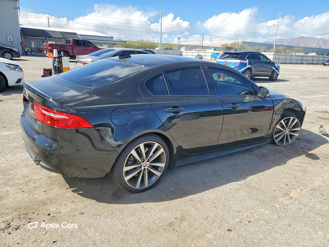 Jaguar XE 2017
