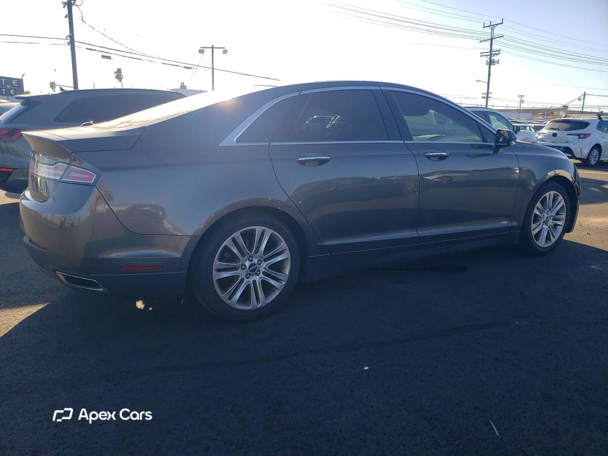 Lincoln MKZ 2015