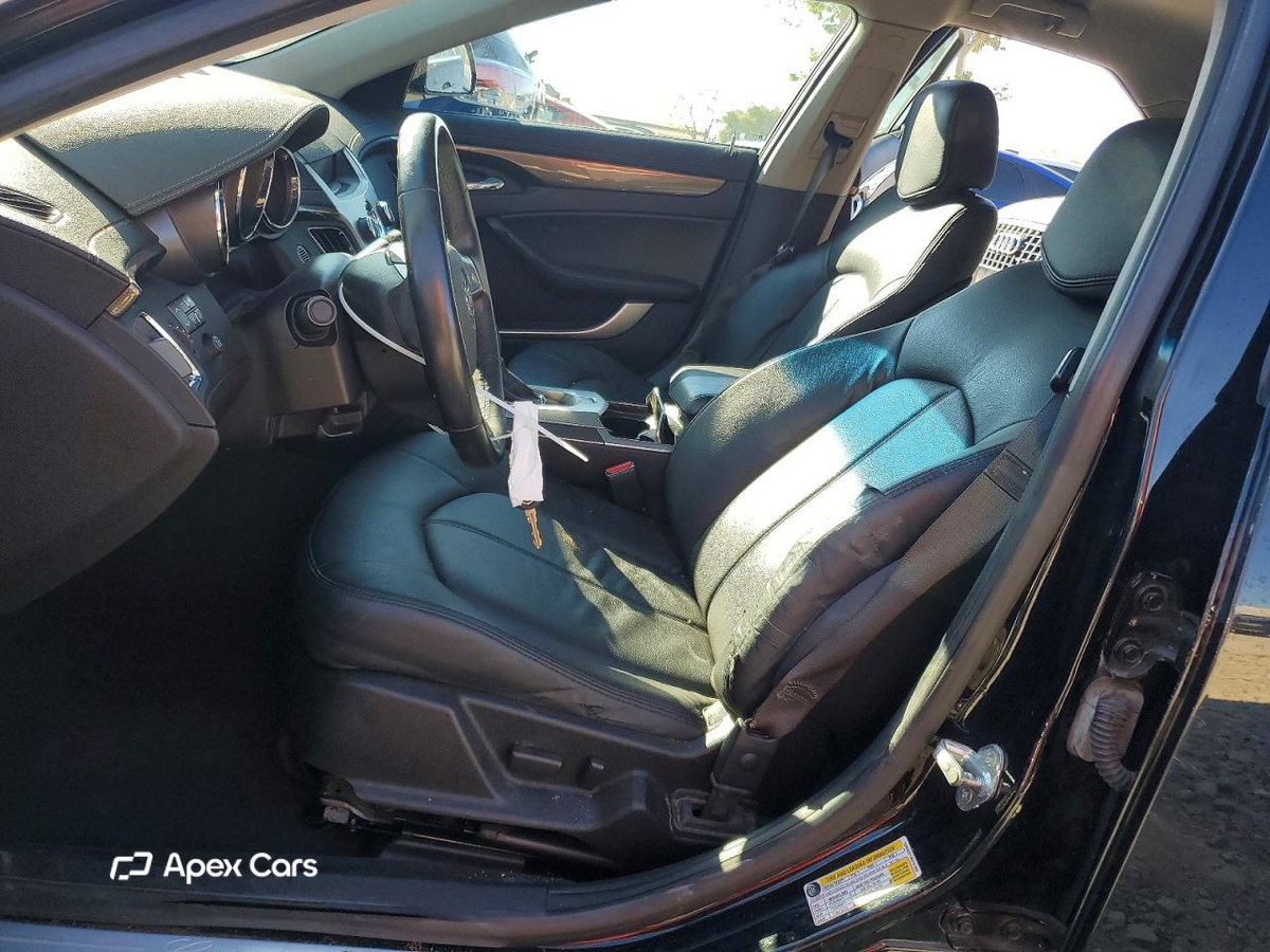 Cadillac CTS 2011
