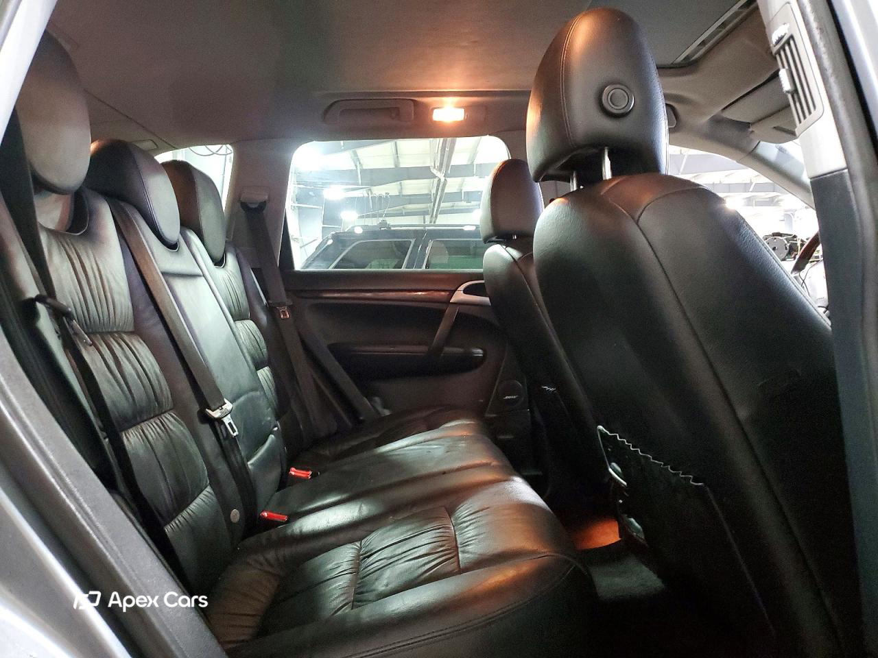 Porsche Cayenne 2005