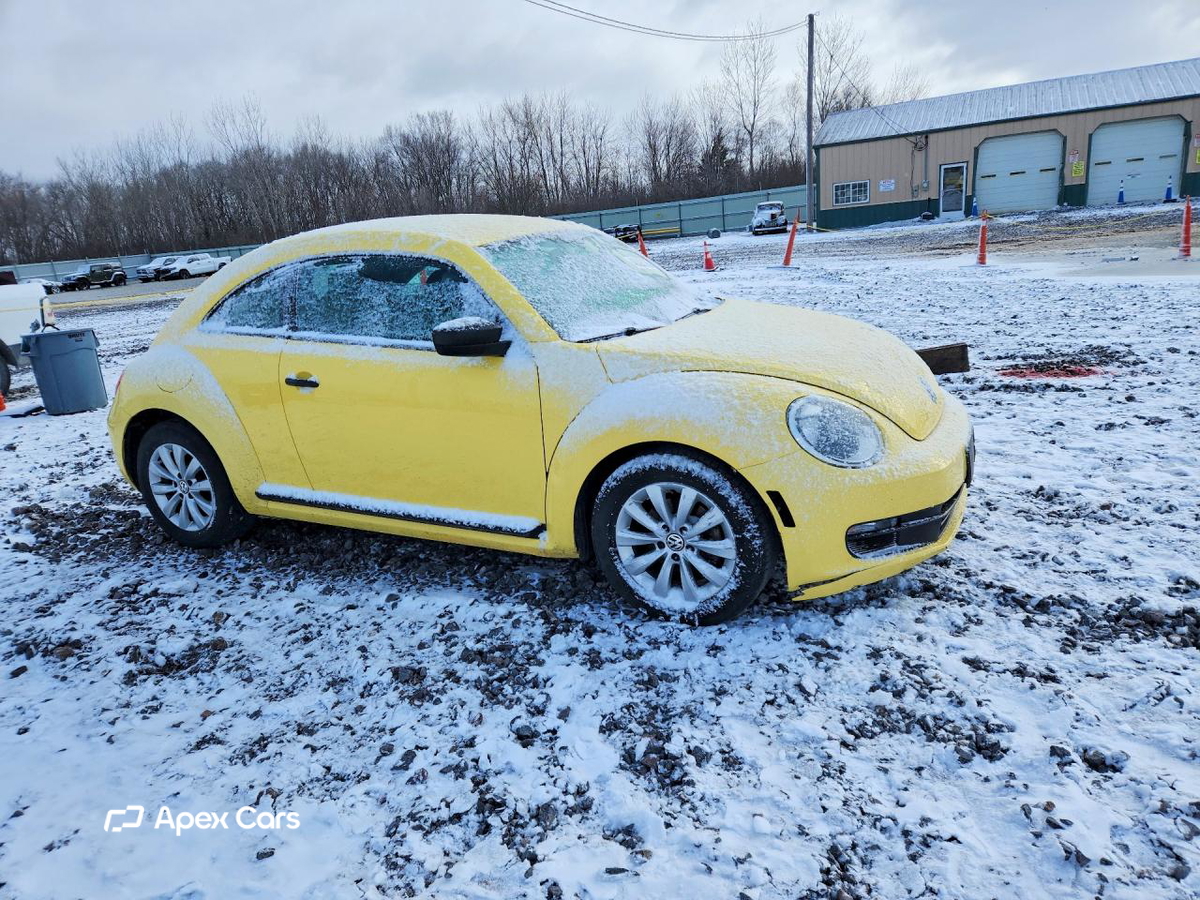 Volkswagen Beetle 2015