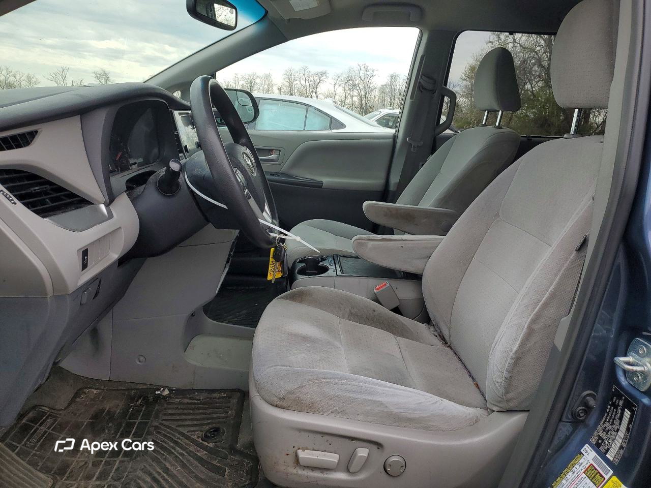 Toyota Sienna 2015