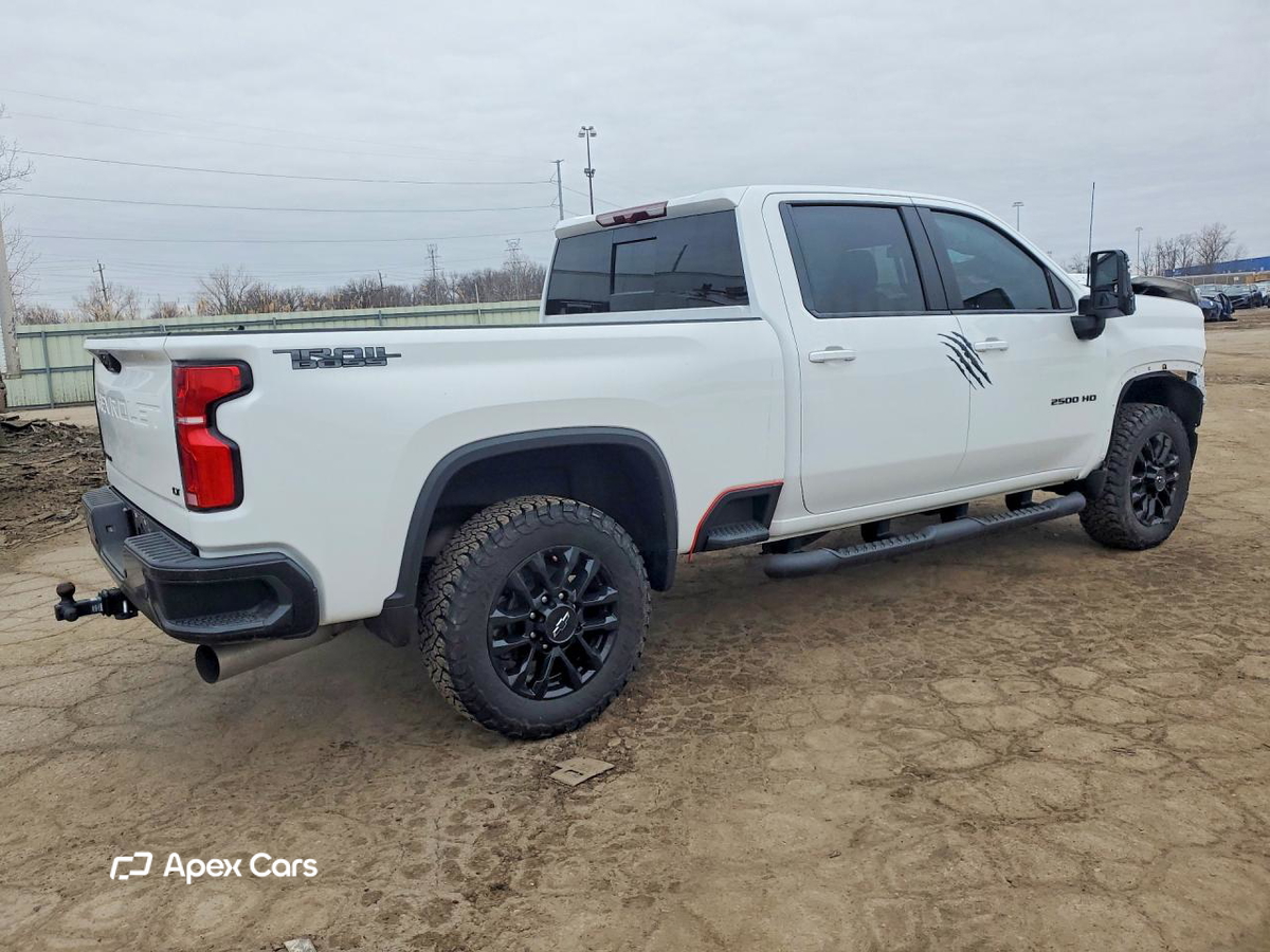 Chevrolet Silverado 2025