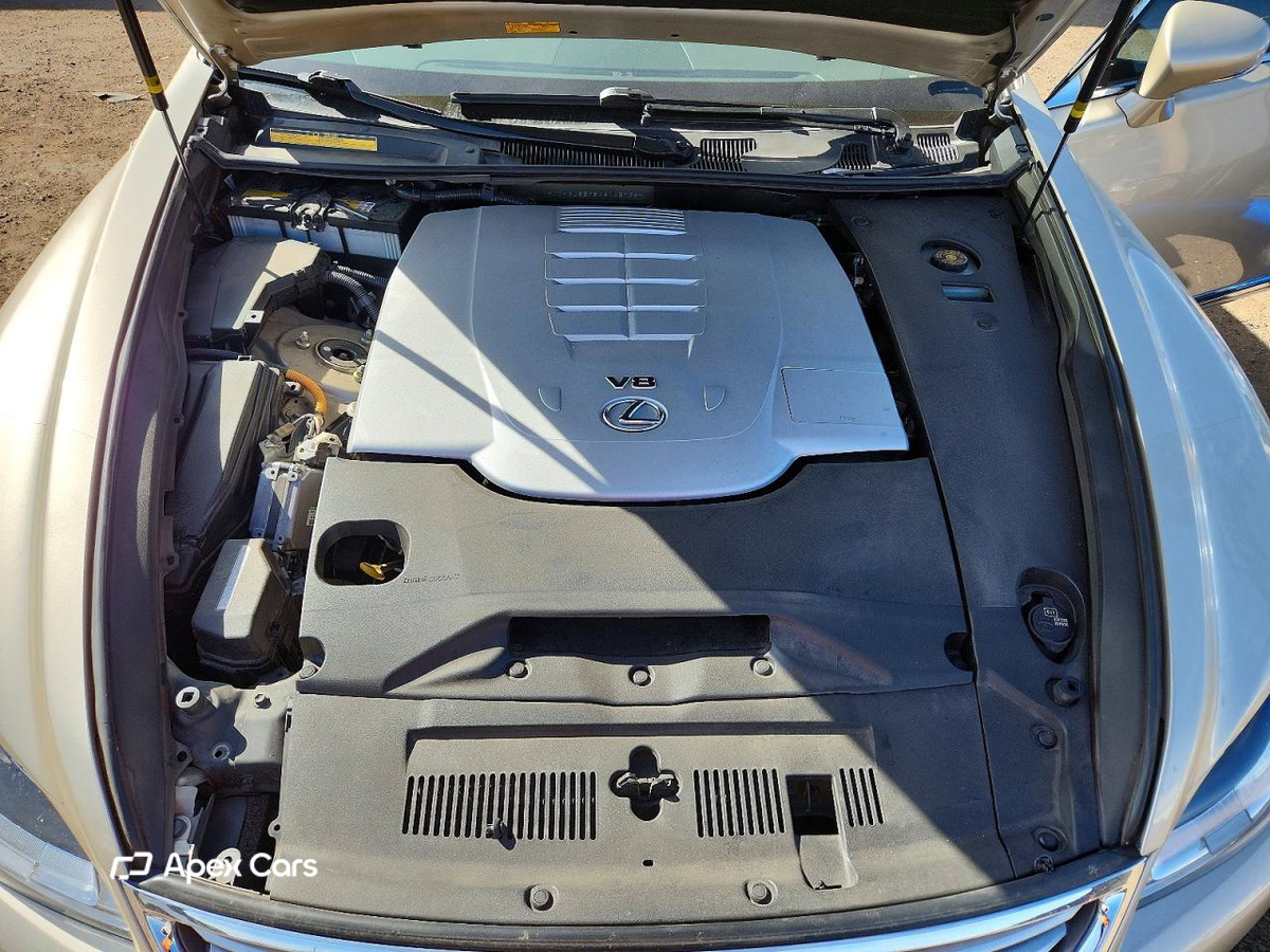 Lexus LS 2016