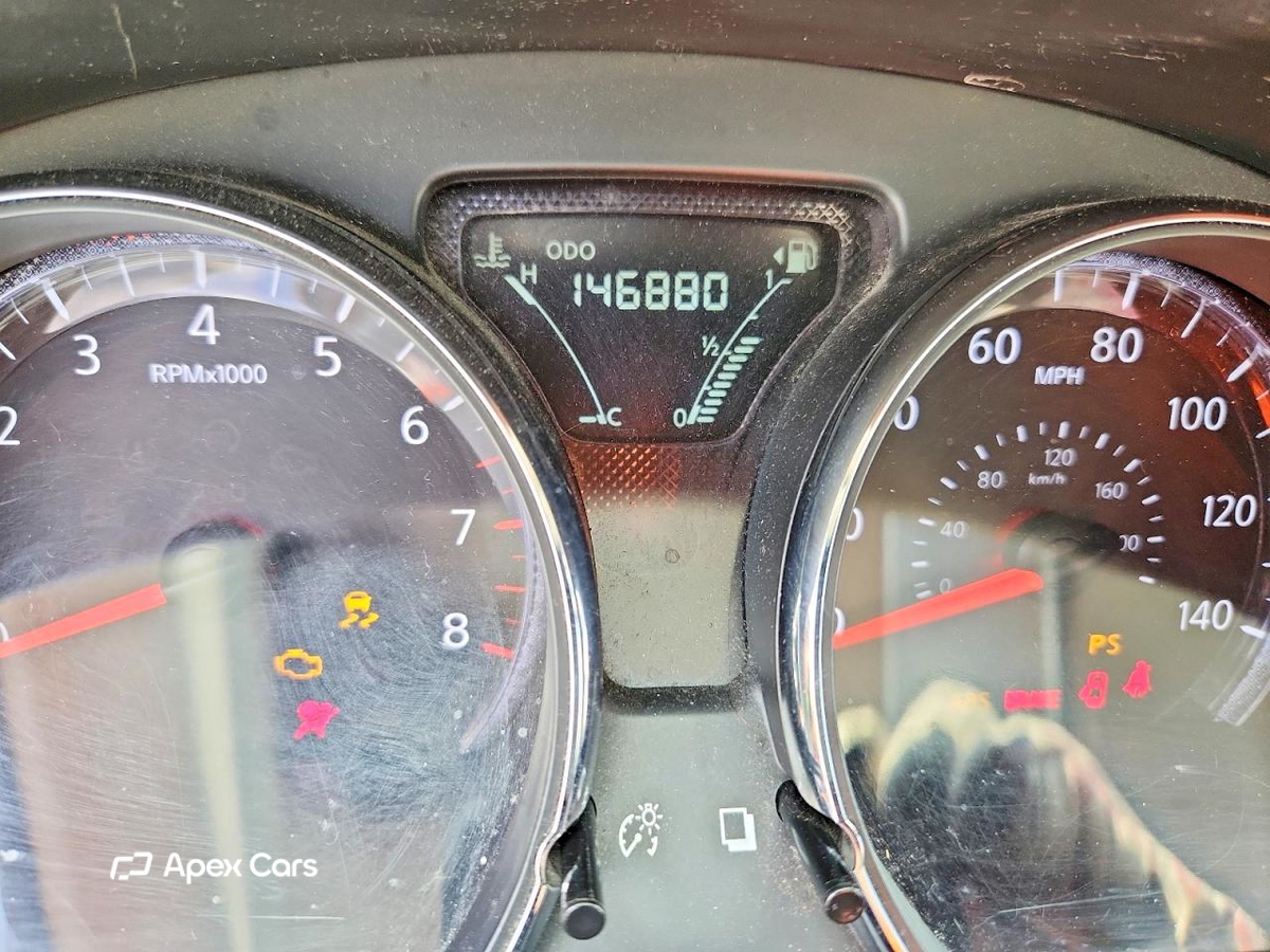 Nissan Versa 2015