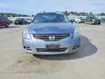 Nissan Altima 2010