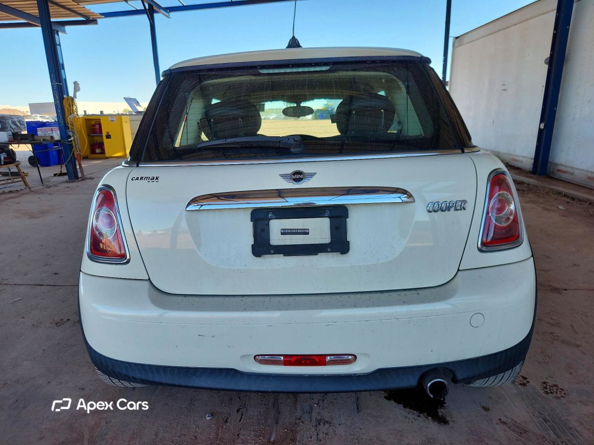 MINI Cooper 2012