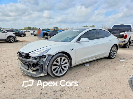 Tesla Model 3 2019 - Image 1 of 12