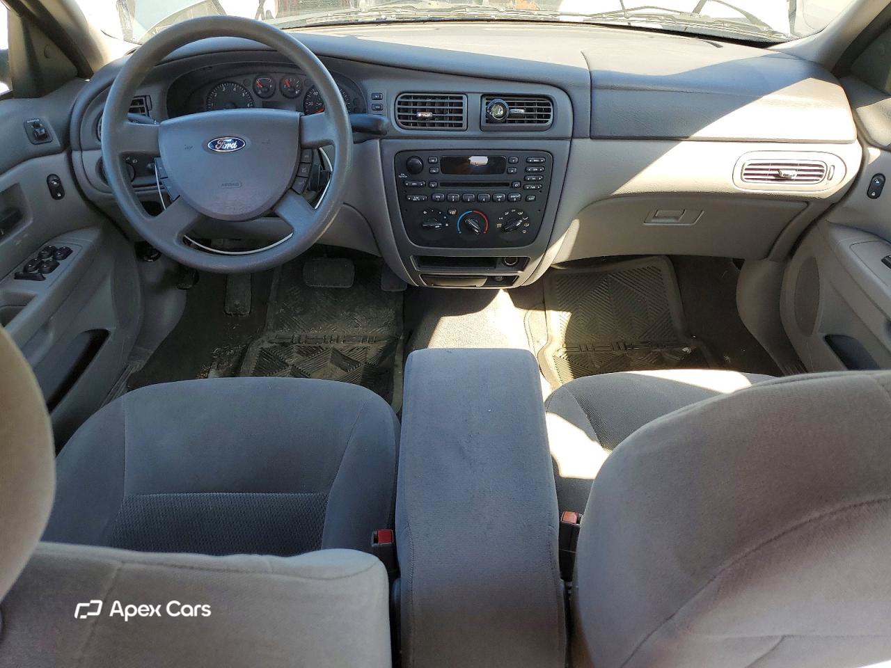 Ford Taurus 2005