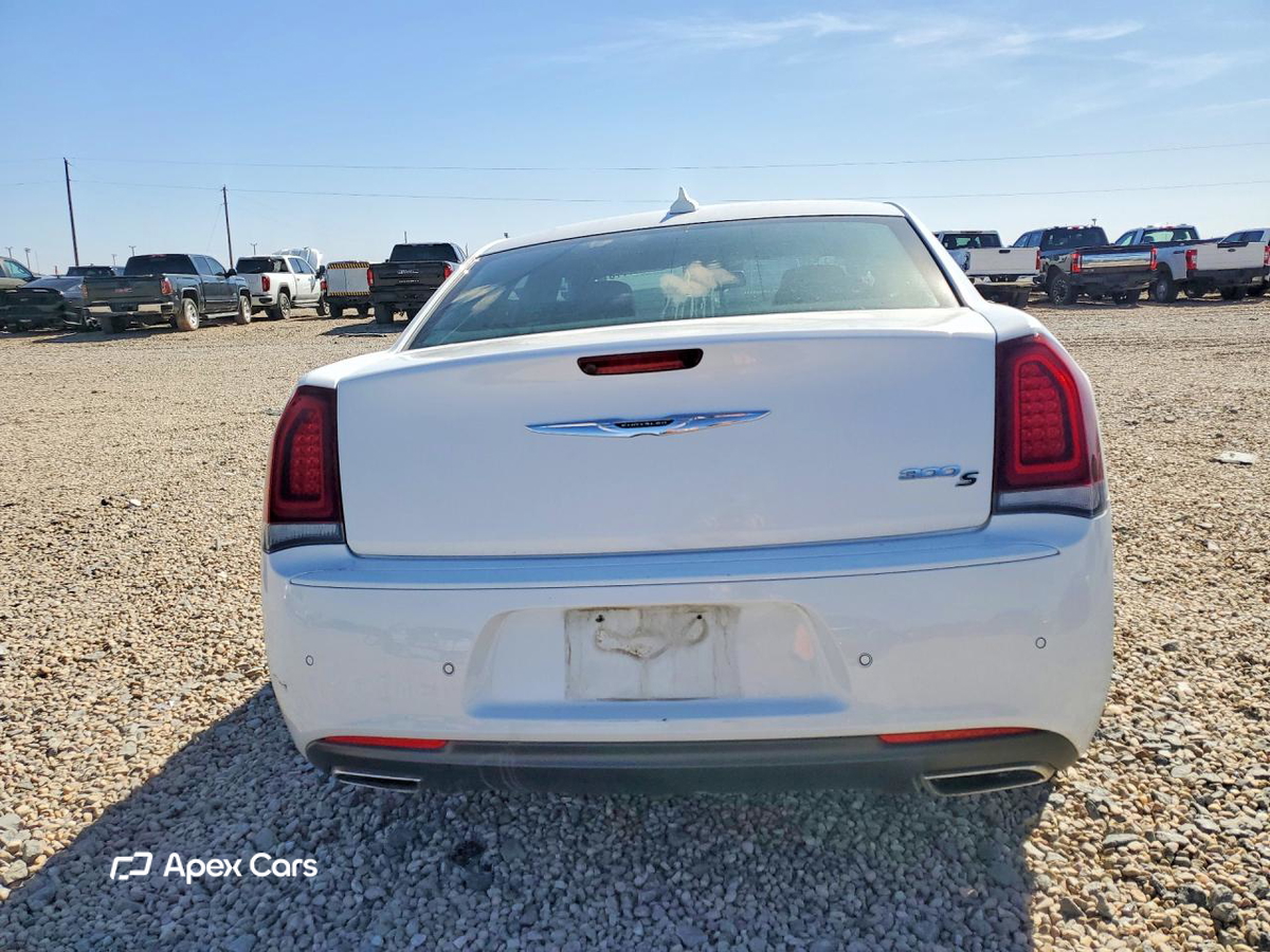 Chrysler 300 2020