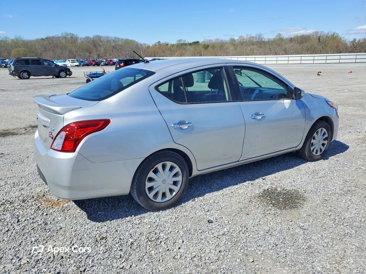Nissan Versa 2017