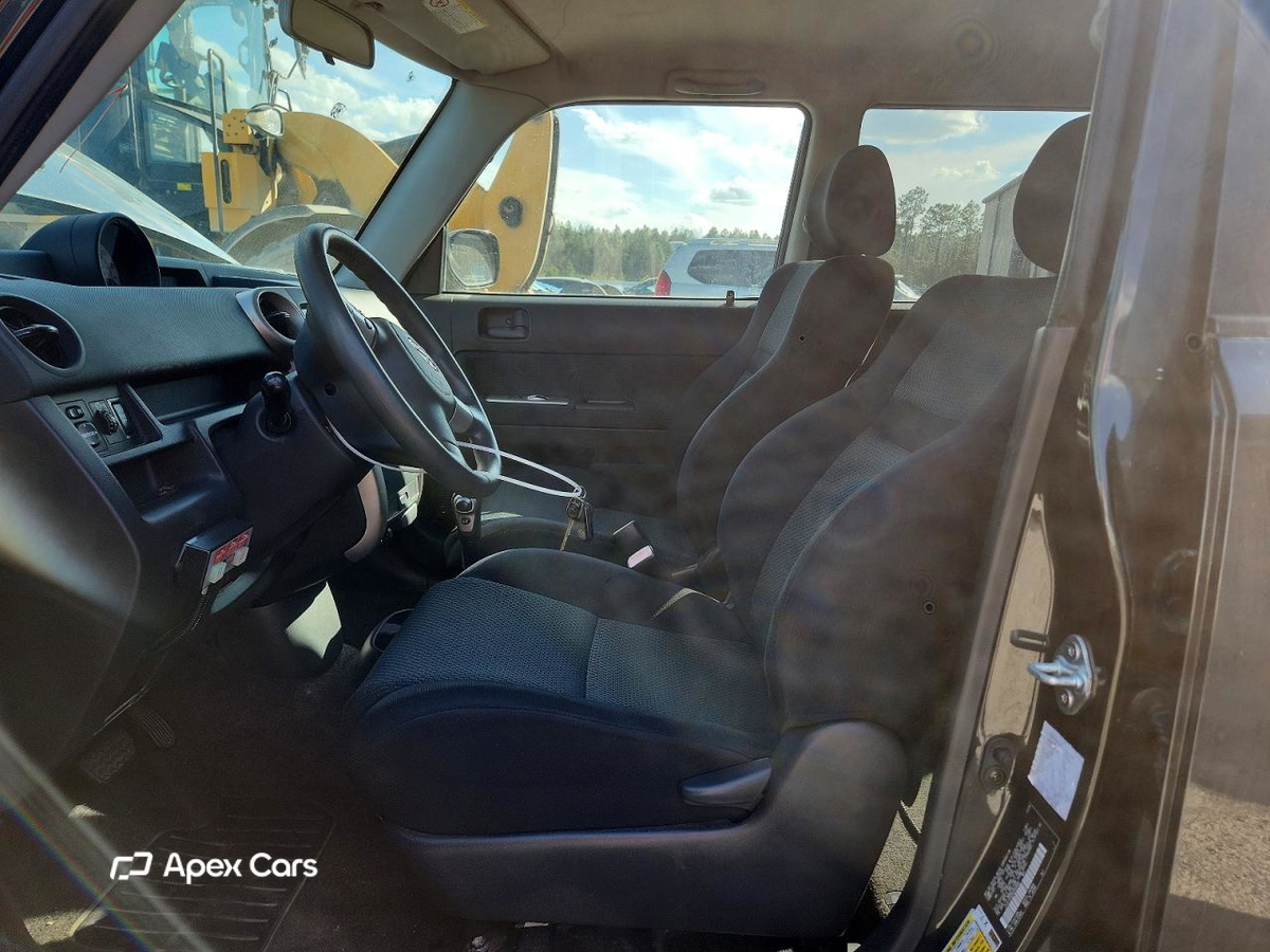 Scion xB 2006
